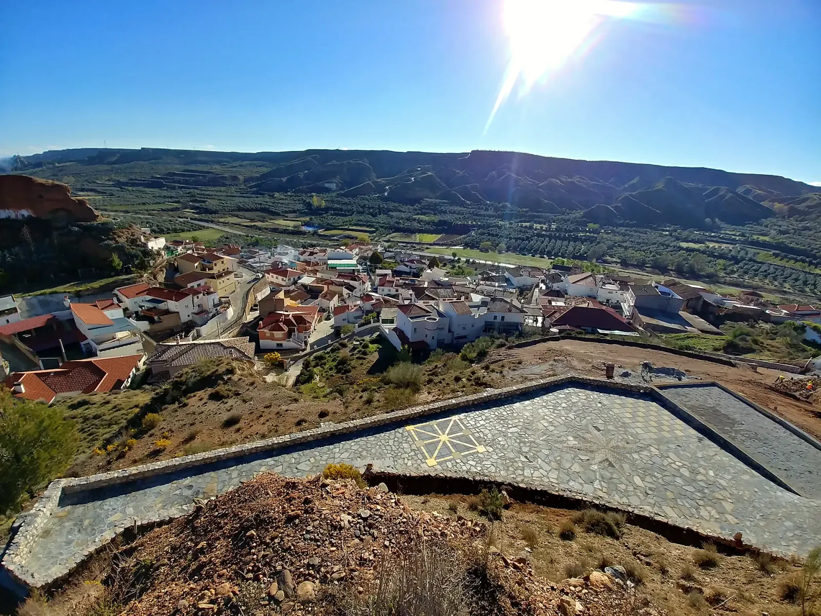 Plataforma del mirador del Cerro de la Horca sobre Beas