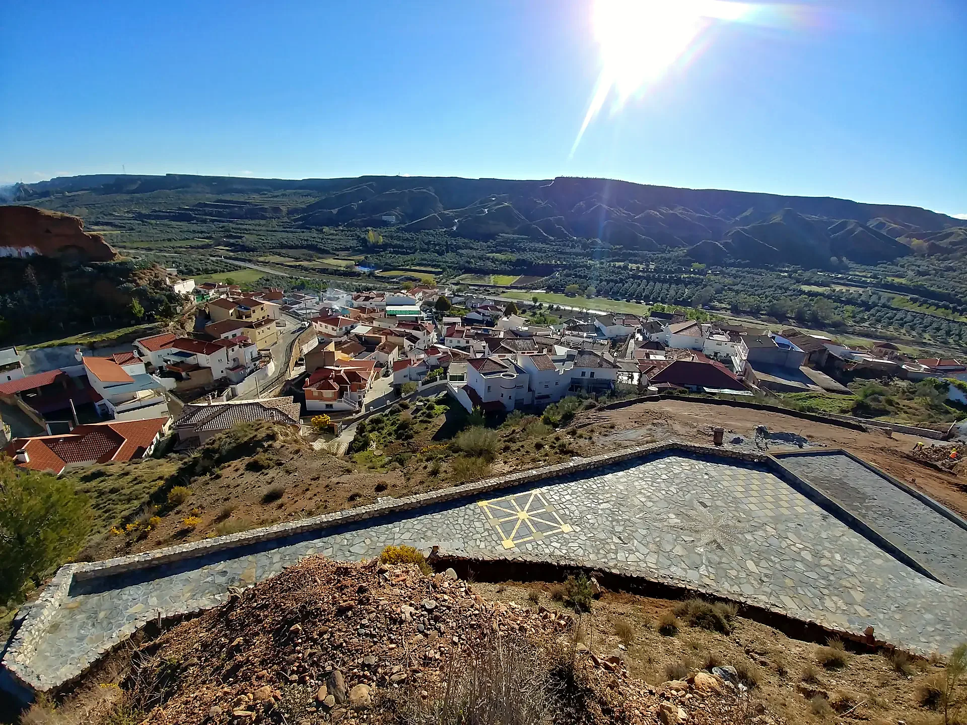 Plataforma del mirador del Cerro de la Horca sobre Beas
